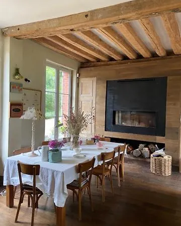 D'hote Chateau De Transieres Bed & Breakfast 3*