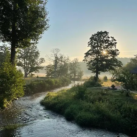 D'hote Chateau De Transieres Bed & Breakfast 3*