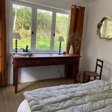 D'hote Chateau De Transieres Bed & Breakfast Ambenay